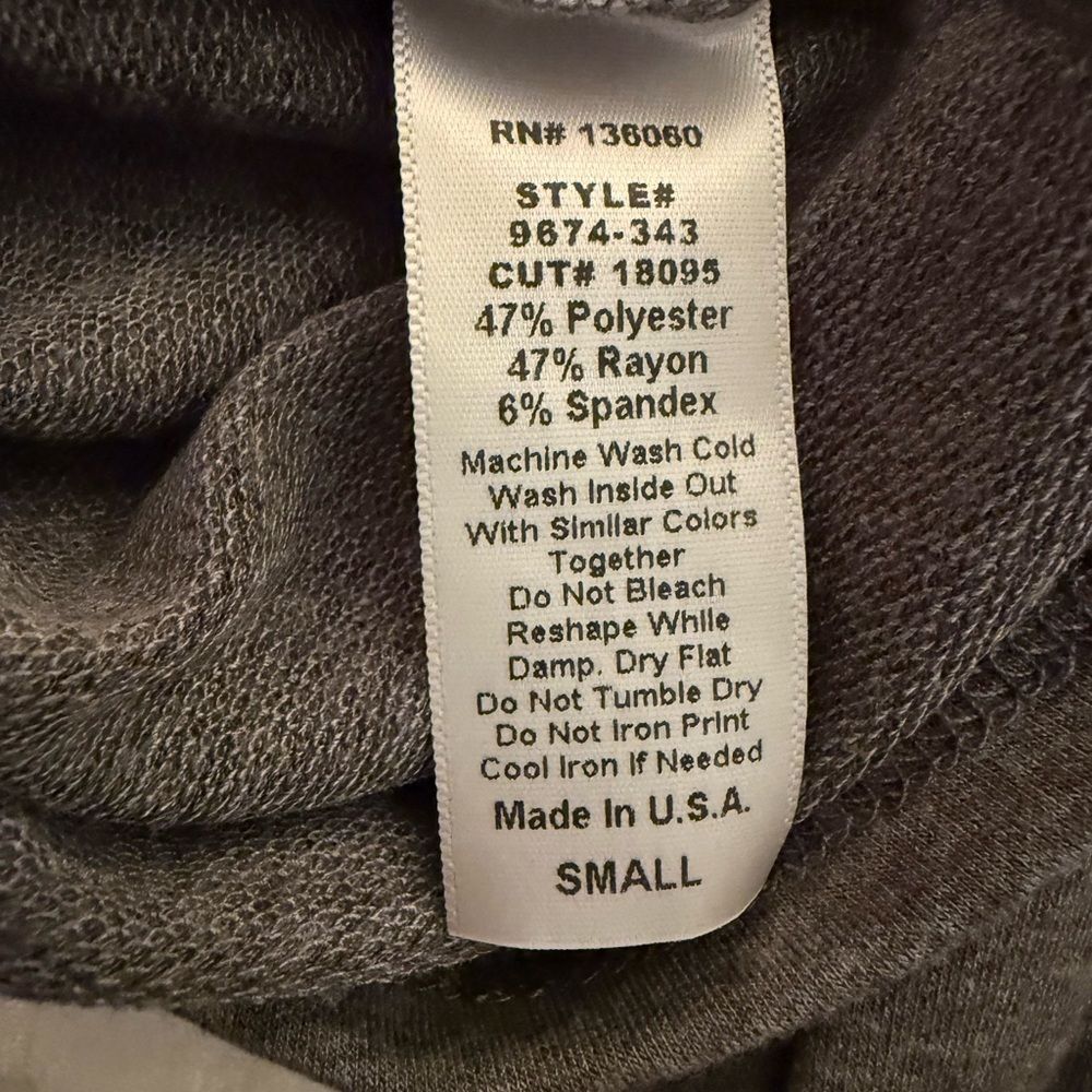 Project Social Gray Off-One-Shoulder Ruched Top - Picture 5 of 6